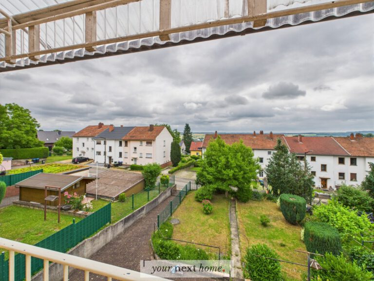 Balkon OG