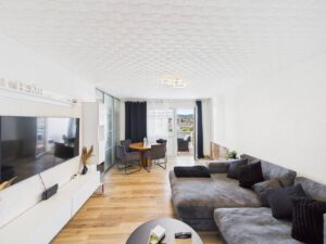 WhatsApp Image 2025-09-10 at 09.16.13 (4)