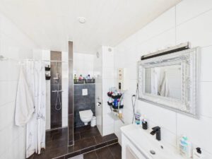 WhatsApp Image 2025-09-10 at 09.16.13 (6)