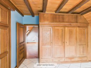 Schlafzimmer mit Einbauschrank