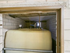 Öllager aus Kunststoff