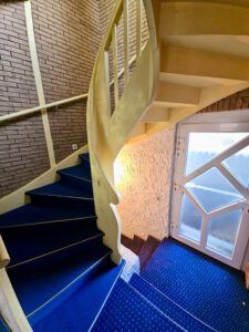 Treppe zum OG