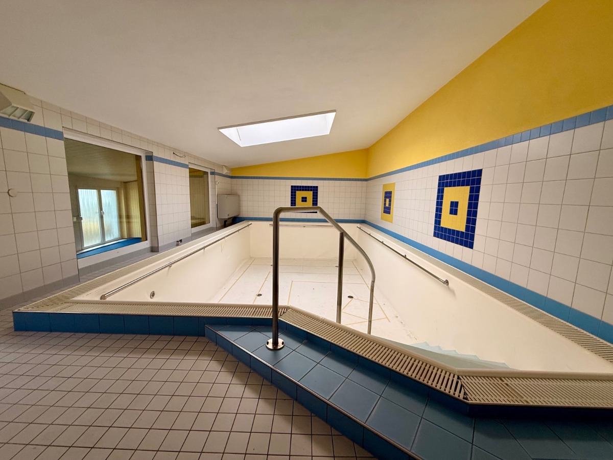Schwimmbad