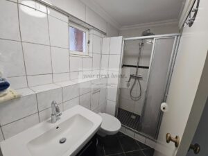 Badezimmer EG