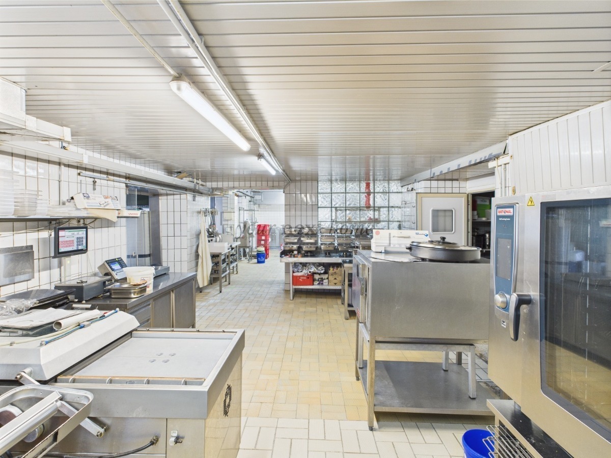 Lager mit Kühlhaus