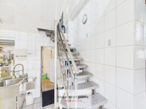 Aufgang zur Wohnung